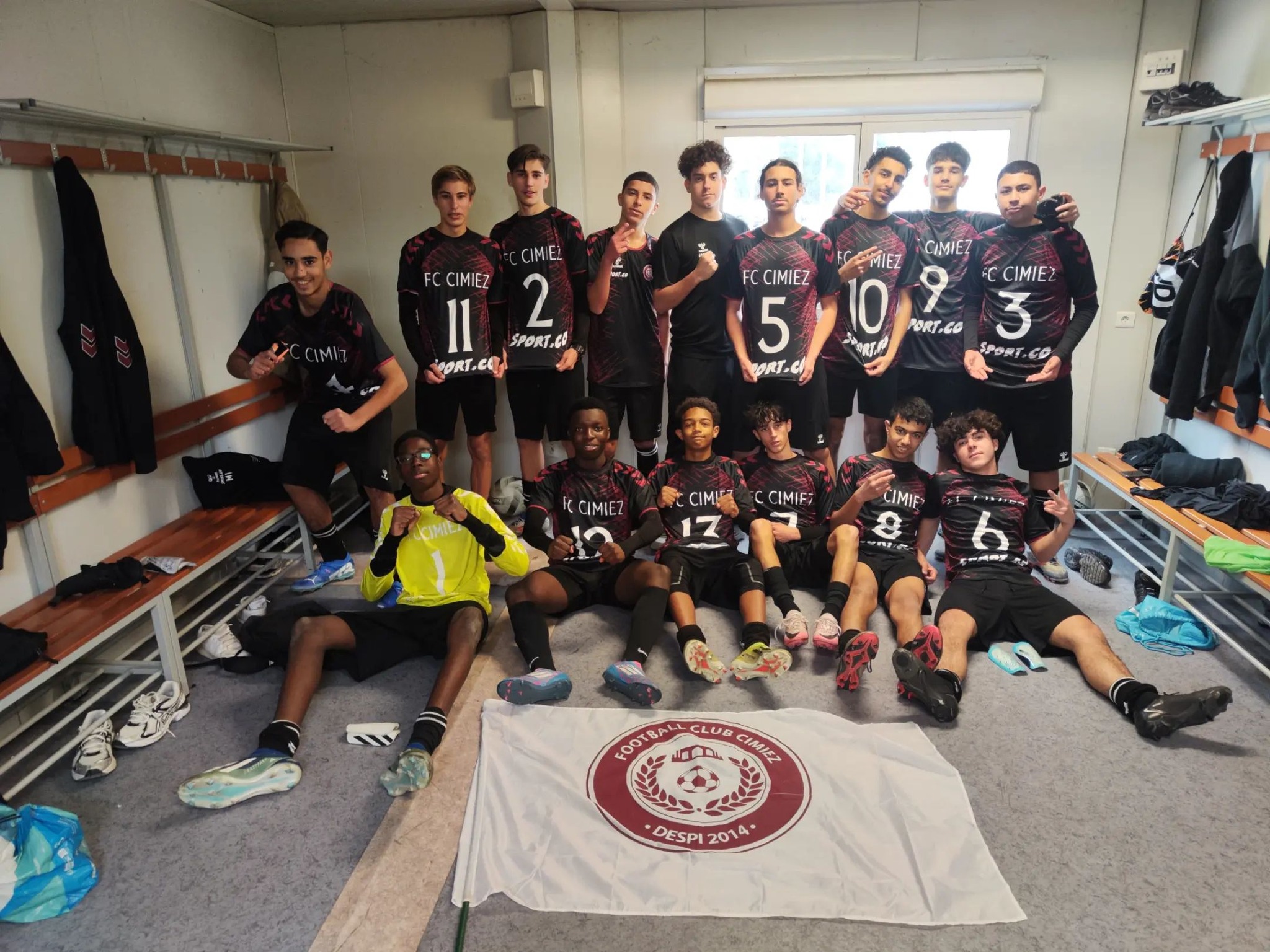 U16 D2